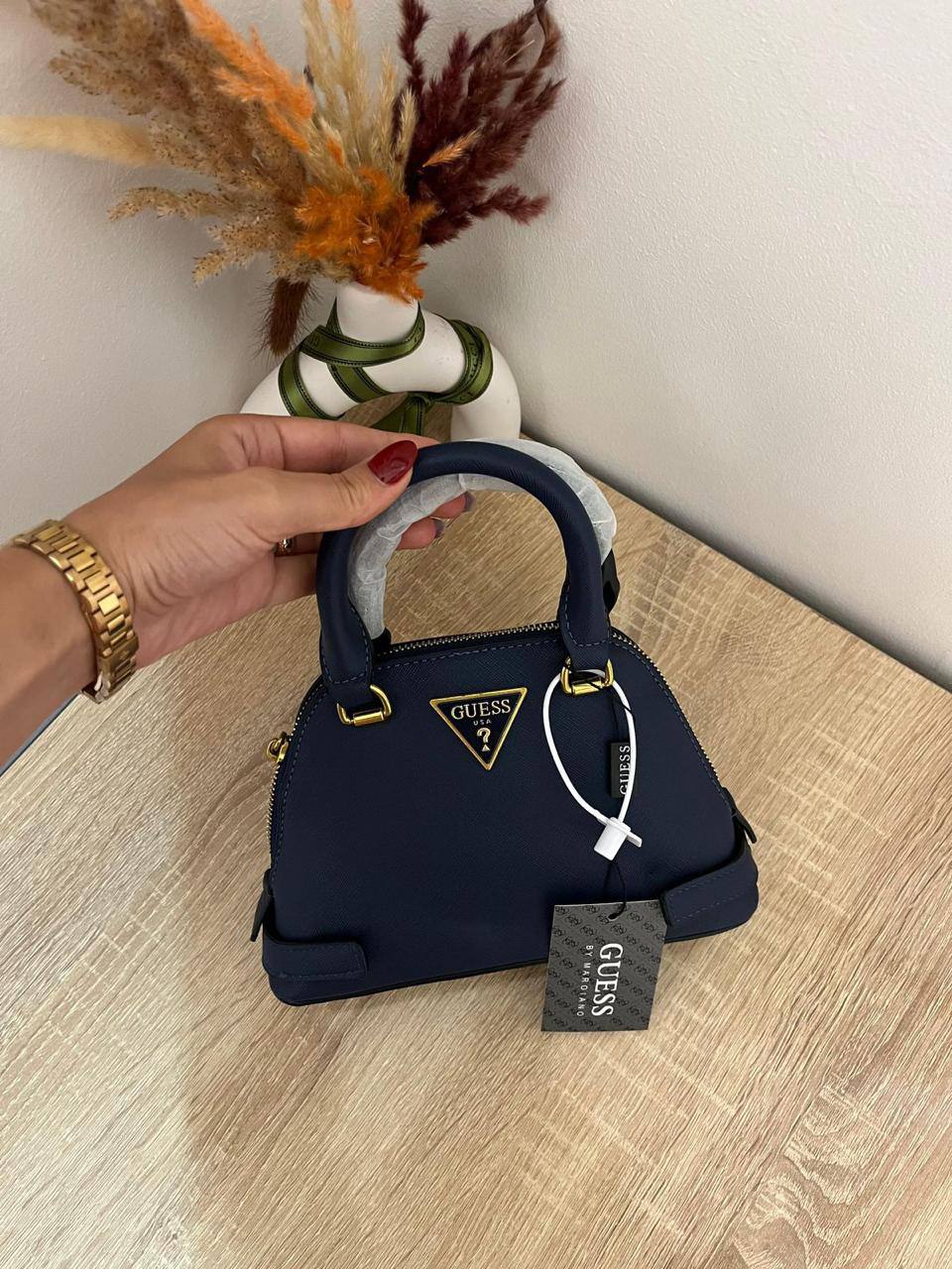 👜 Sac à Main Dôme Guess - Collection Urbaine Chic - Image 3